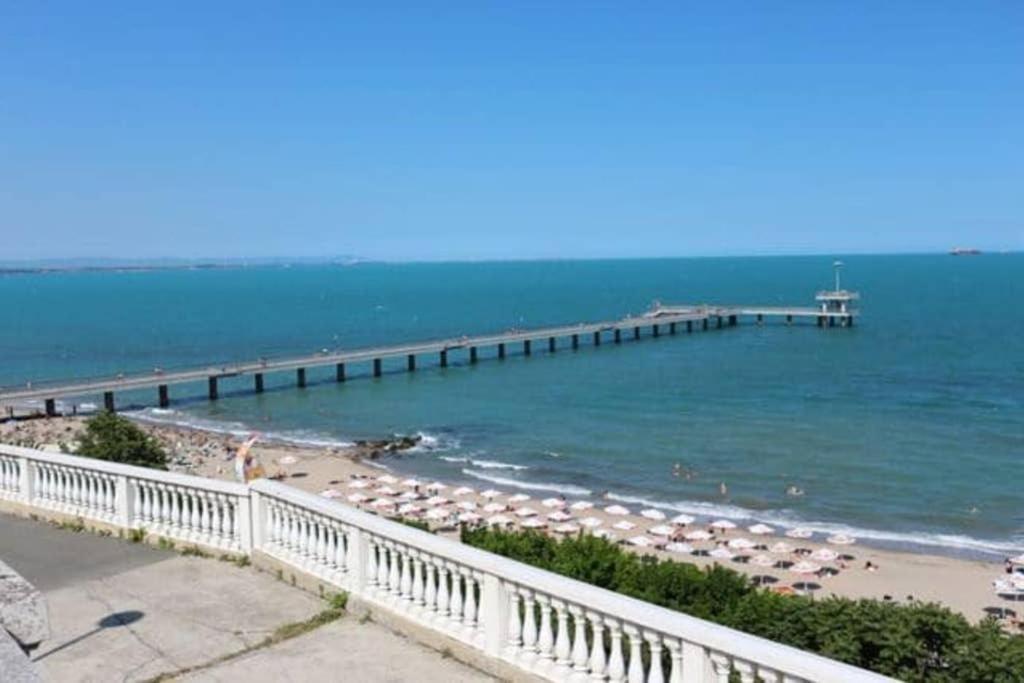 Comfy Home In The Heart Of Burgas City Exterior foto