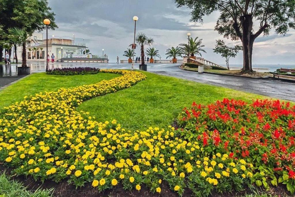 Comfy Home In The Heart Of Burgas City Exterior foto