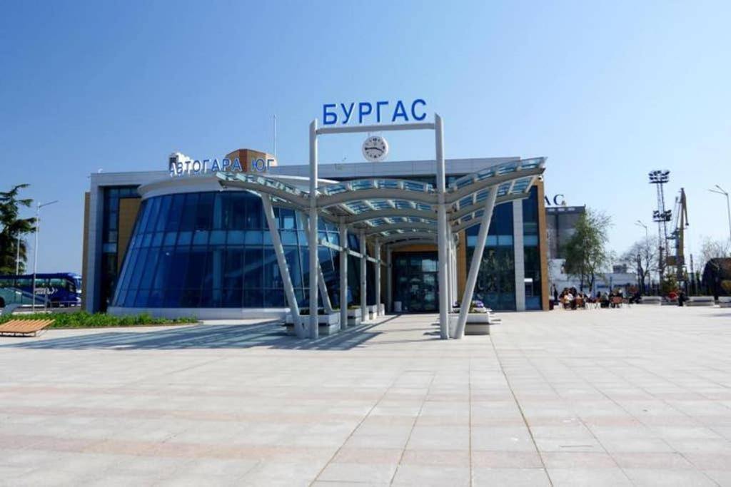 Comfy Home In The Heart Of Burgas City Exterior foto